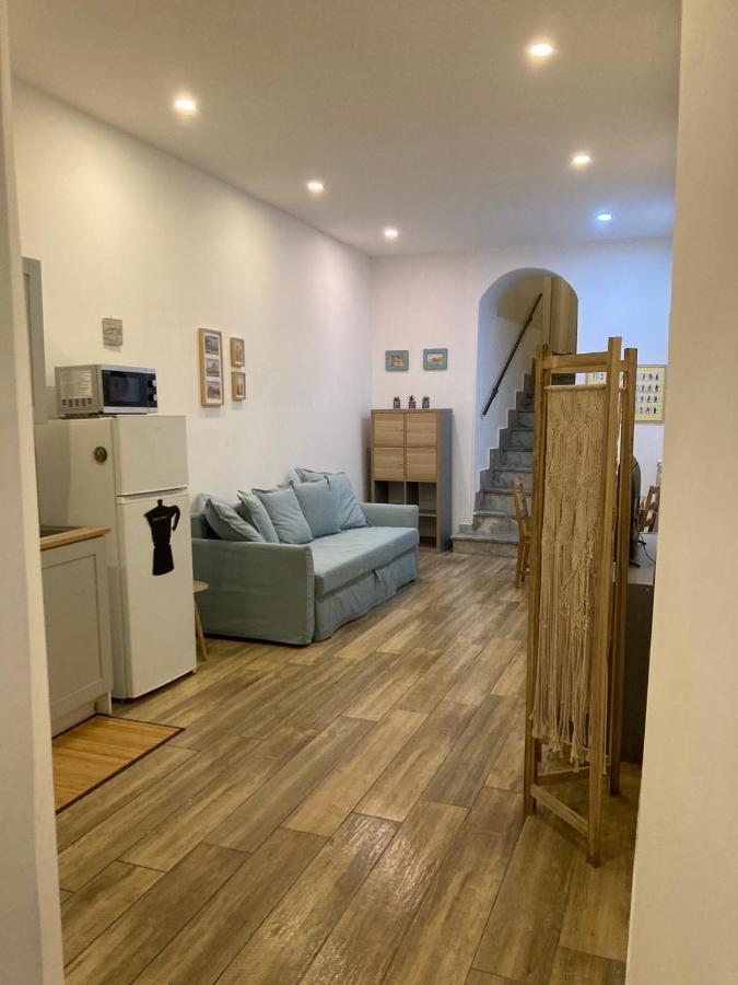Apartamento Casa Gaia A Due Passi Dal Duomo Nápoles Exterior foto