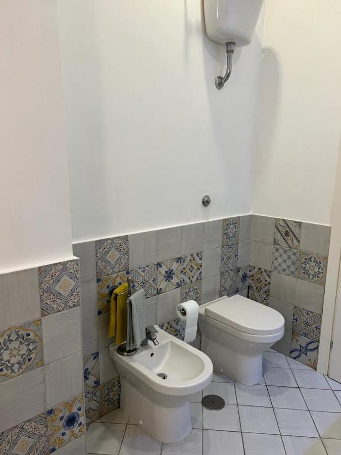 Apartamento Casa Gaia A Due Passi Dal Duomo Nápoles Exterior foto